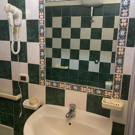 La Casa Del Sole סנט'אנדראה אפוסטולו דלו איוניו